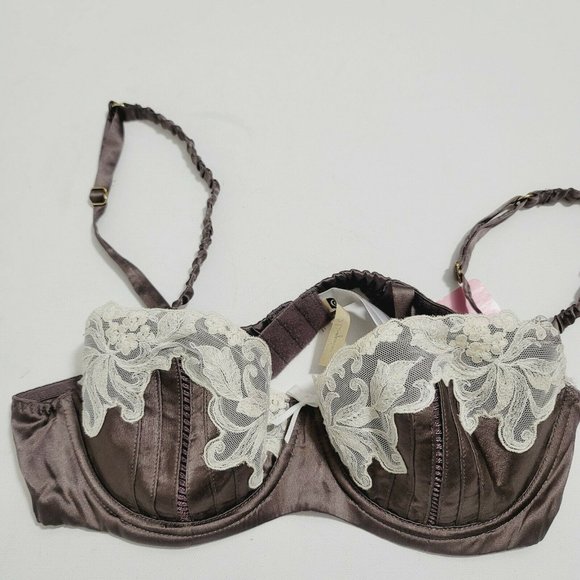 O Lingerie Other - NWT O Lingerie Women's Size 34B Lace Up Bra Adjustable Straps Brown/Cream